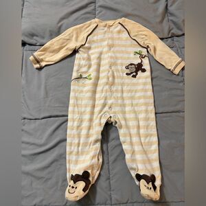 👕9m little me monkey footed cotton pajamas
